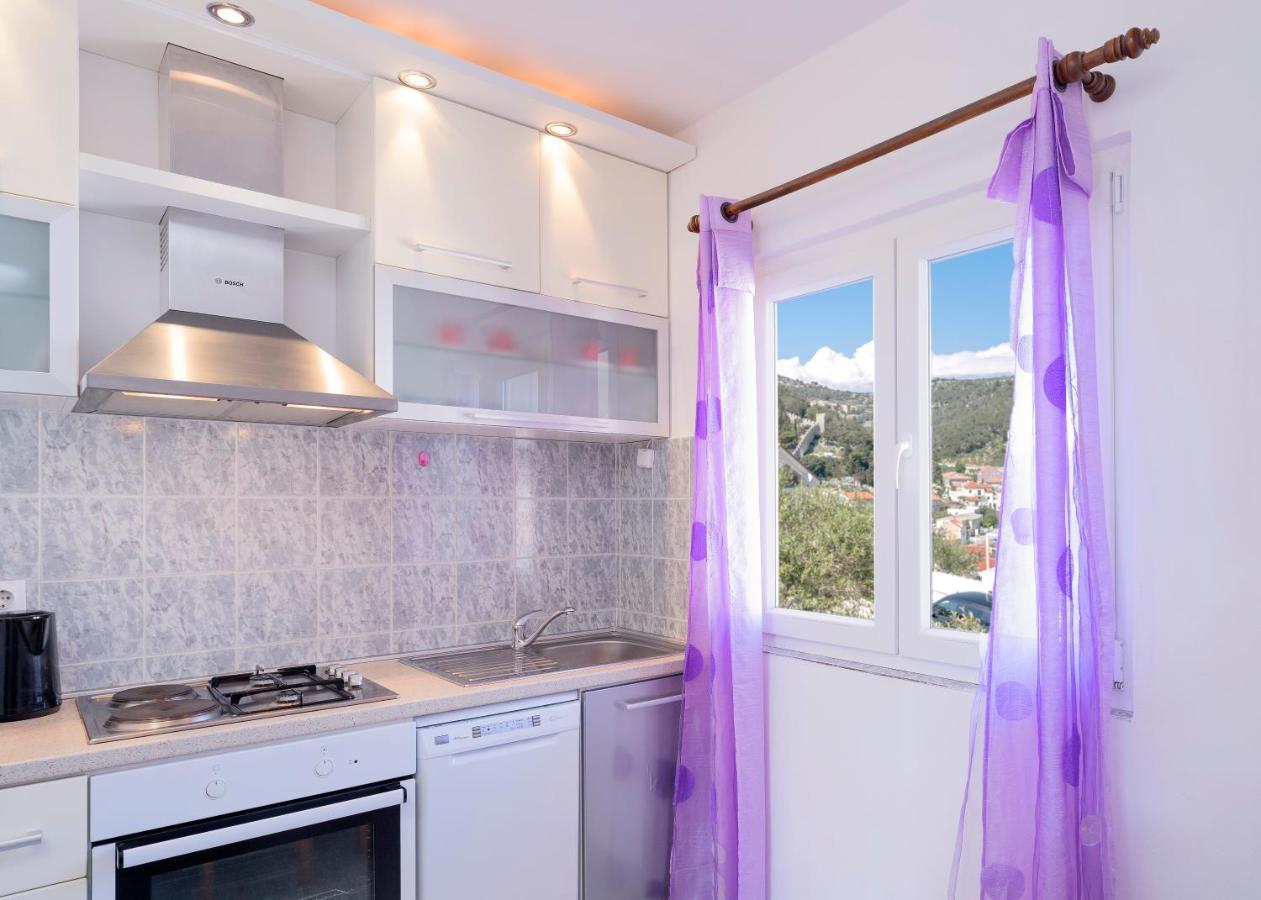 Bodlovic - Zf Hvar Apartamento *